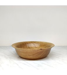 Dřevěný talíř z dubového dřeva